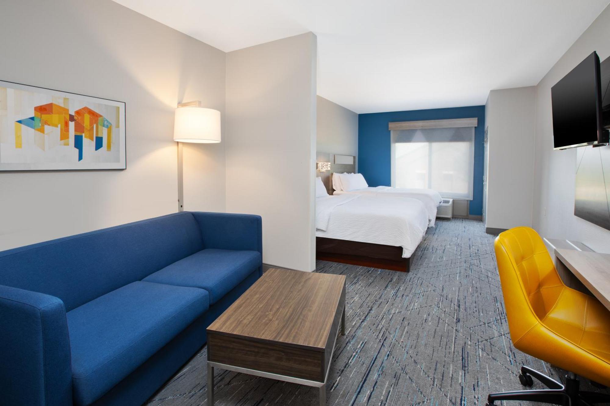 Holiday Inn Express & Suites Milwaukee Nw - Park Place By Ihg Exteriér fotografie