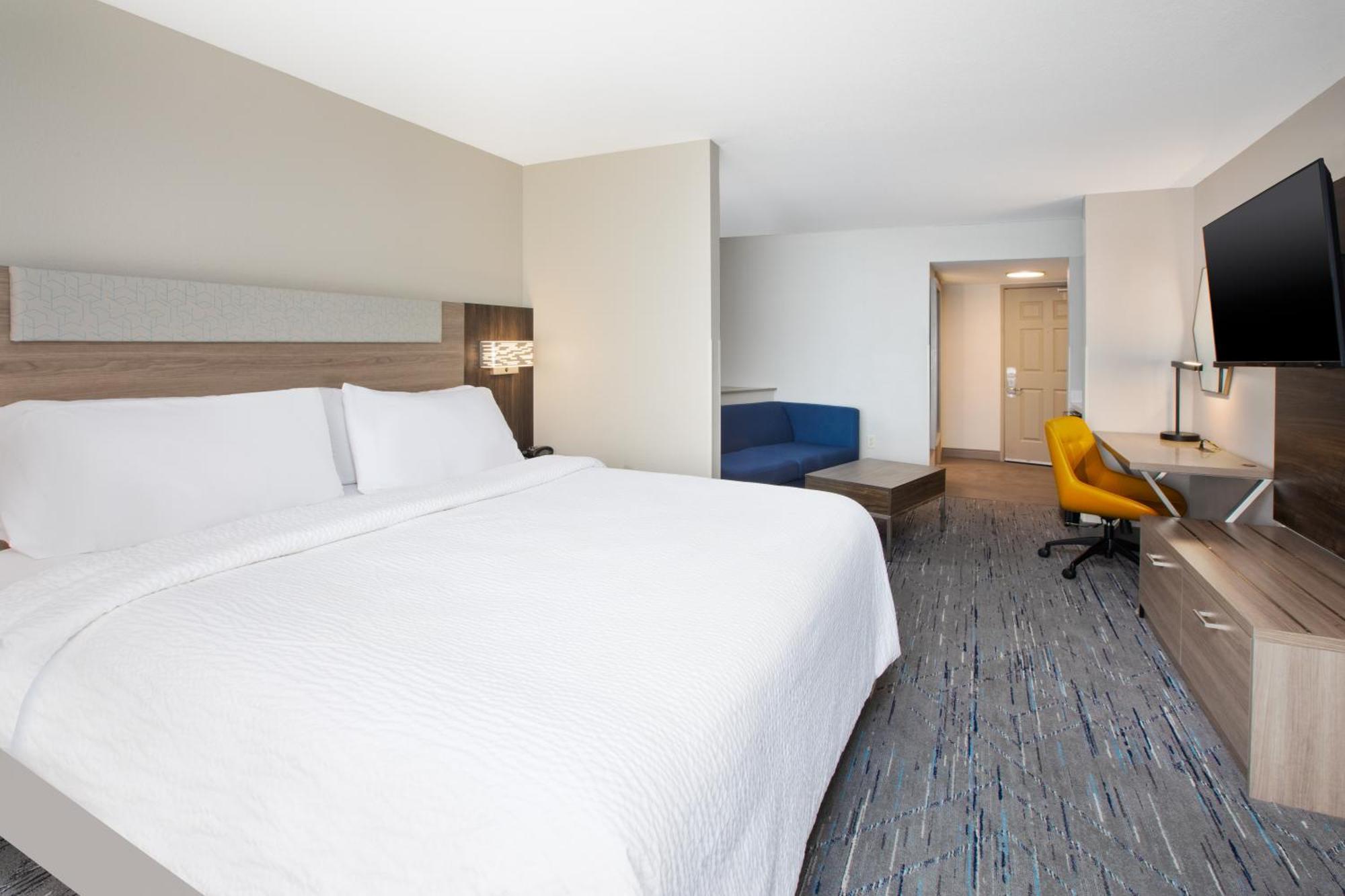 Holiday Inn Express & Suites Milwaukee Nw - Park Place By Ihg Exteriér fotografie